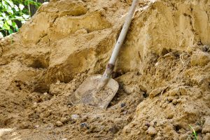 who-invented-the-shovel