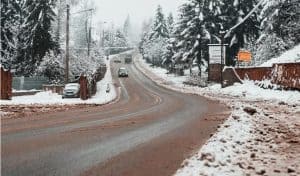 how-to-shovel-frozen-snow